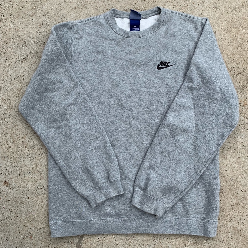 Nike sweatshirt